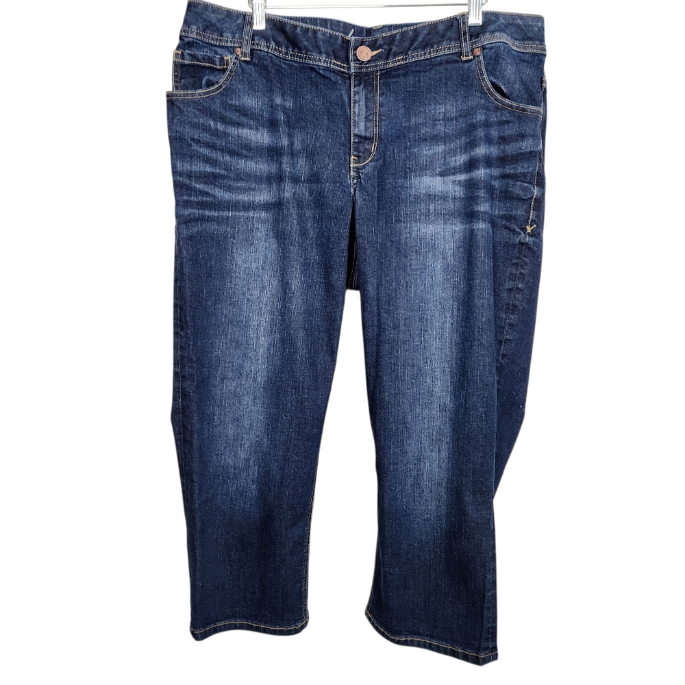 Lane Bryant Capri Denim Blue Jeans Genius Fit Dark Wash Womens Size 18